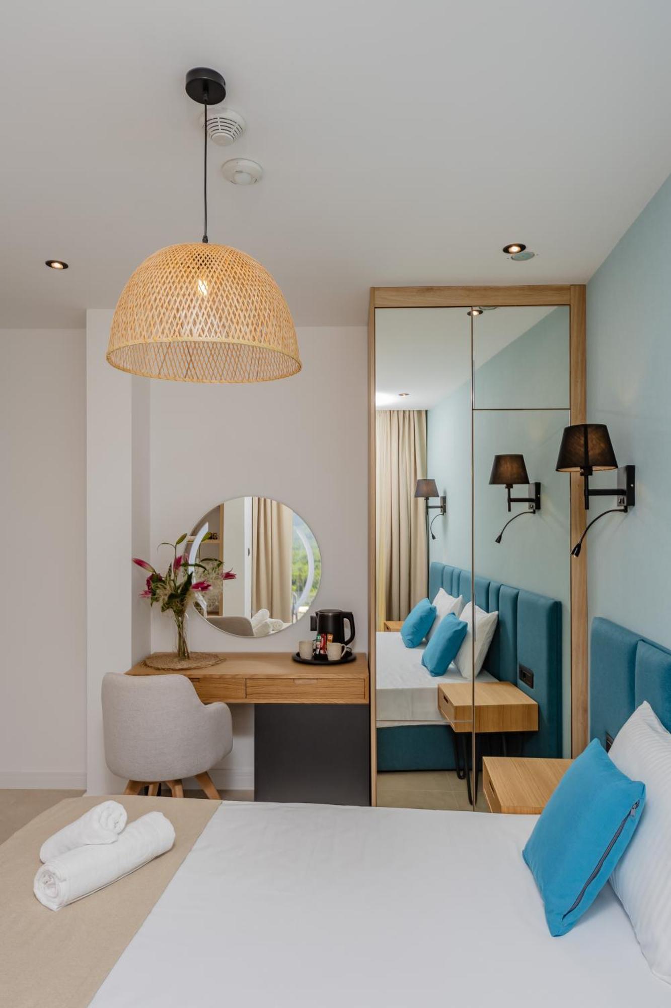 Hotel Aquilo Petrovac Phòng bức ảnh
